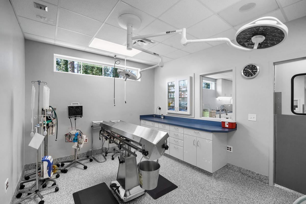 Happy Tails Emergency Veterinary Clinic Operating Room 3