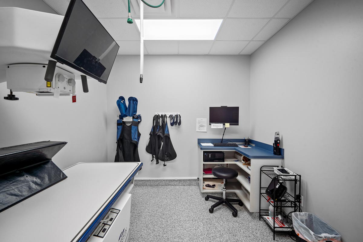 Happy Tails Emergency Veterinary Clinic Xray Machine 2